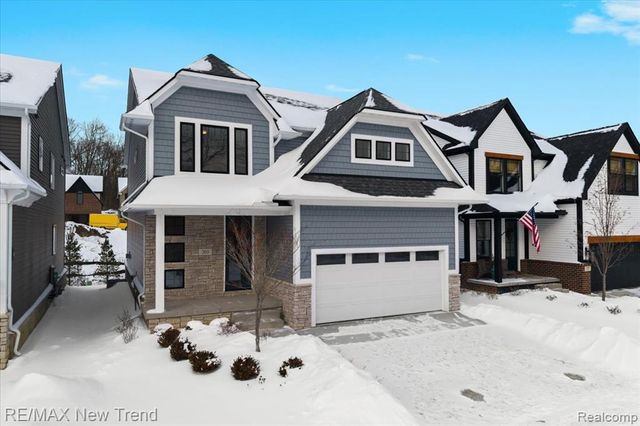 203 Mountain View Lane, Milford, MI 48381