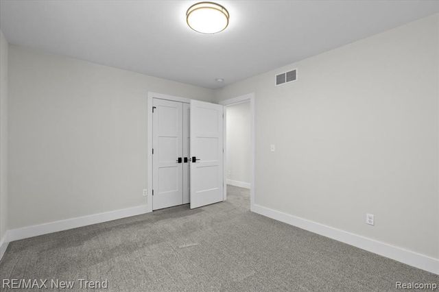 203 Mountain View Lane, Milford, MI 48381