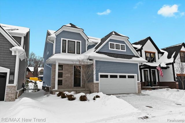 203 Mountain View Lane, Milford, MI 48381