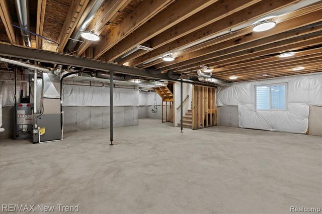 203 Mountain View Lane, Milford, MI 48381