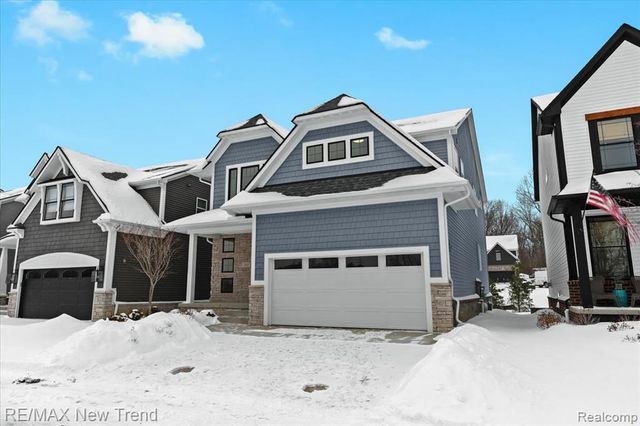 203 Mountain View Lane, Milford, MI 48381