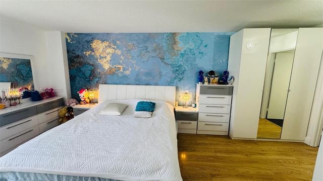 3300 NE 192nd St 814, Aventura, FL 33180