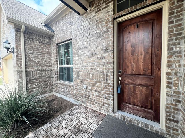 2700 Hudson LN, Leander, TX 78641