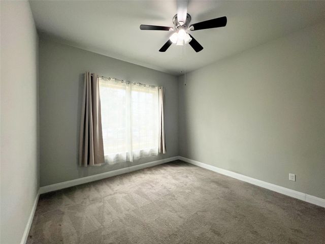 2700 Hudson LN, Leander, TX 78641