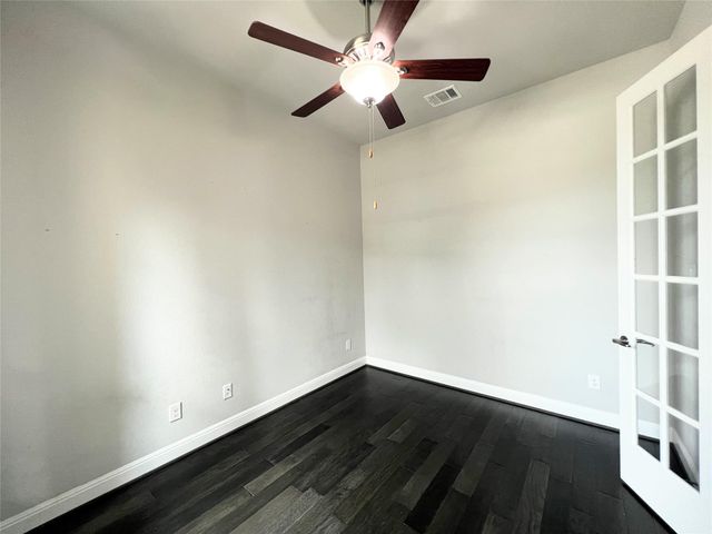 2700 Hudson LN, Leander, TX 78641