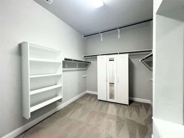 2700 Hudson LN, Leander, TX 78641