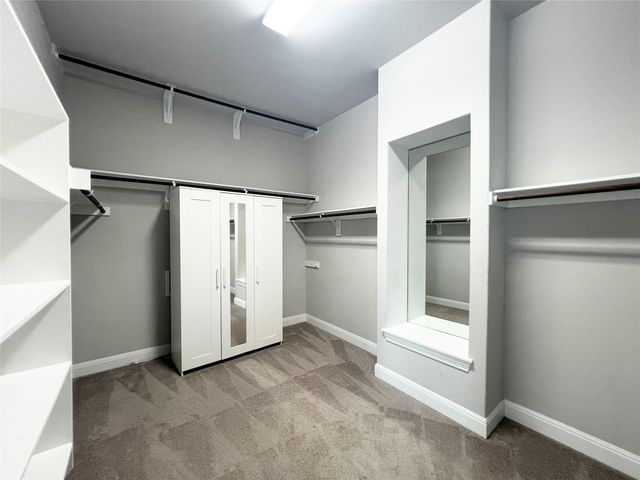 2700 Hudson LN, Leander, TX 78641