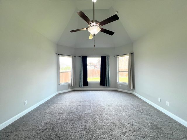 2700 Hudson LN, Leander, TX 78641