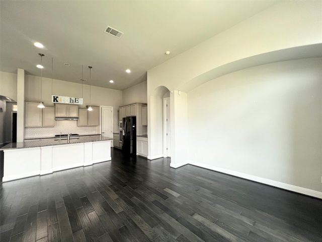 2700 Hudson LN, Leander, TX 78641