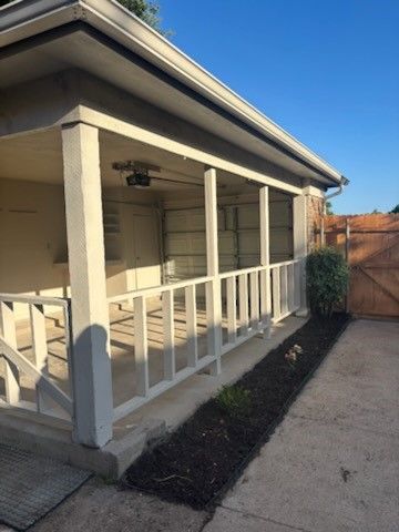 2805 Woodmont Trail, Fort Worth, TX 76133