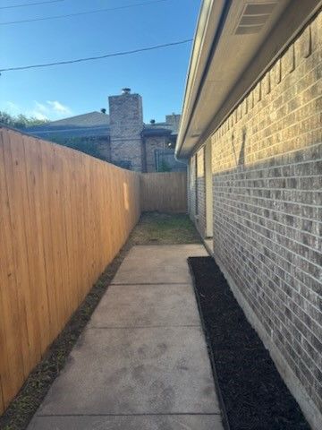 2805 Woodmont Trail, Fort Worth, TX 76133