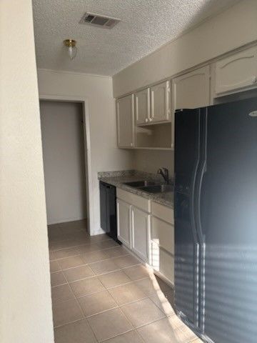 2805 Woodmont Trail, Fort Worth, TX 76133