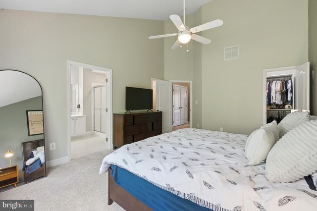 2078 CAPSTONE, Herndon, VA 20170