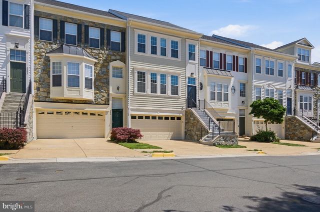 2078 CAPSTONE, Herndon, VA 20170