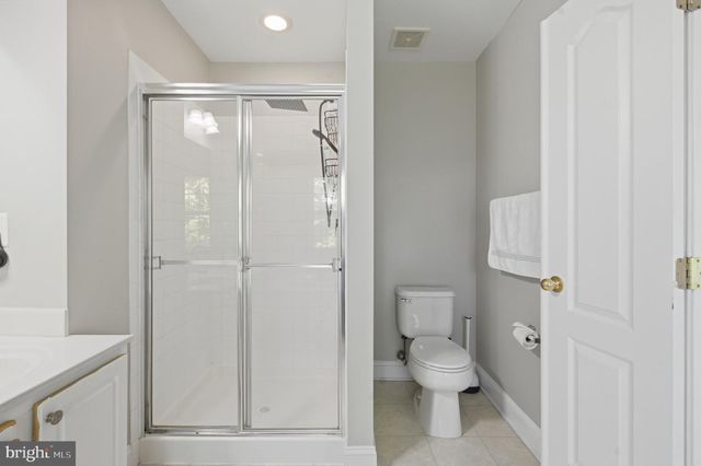 2078 CAPSTONE, Herndon, VA 20170