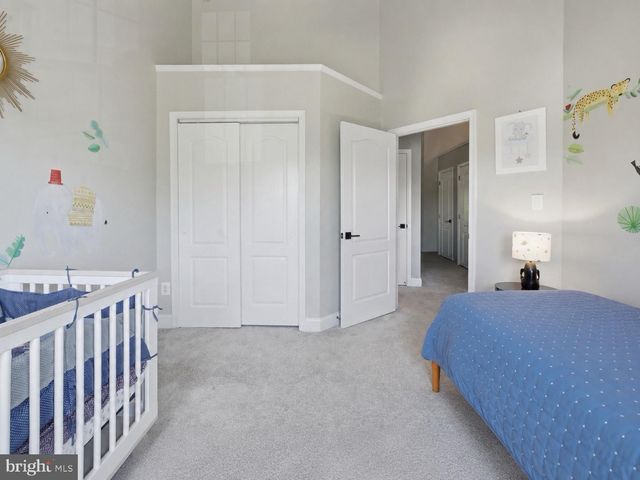 2078 CAPSTONE, Herndon, VA 20170