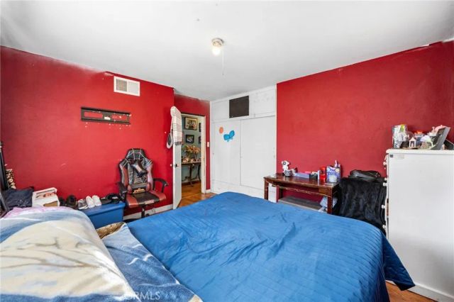 587 W Fernleaf, Pomona, CA 91766