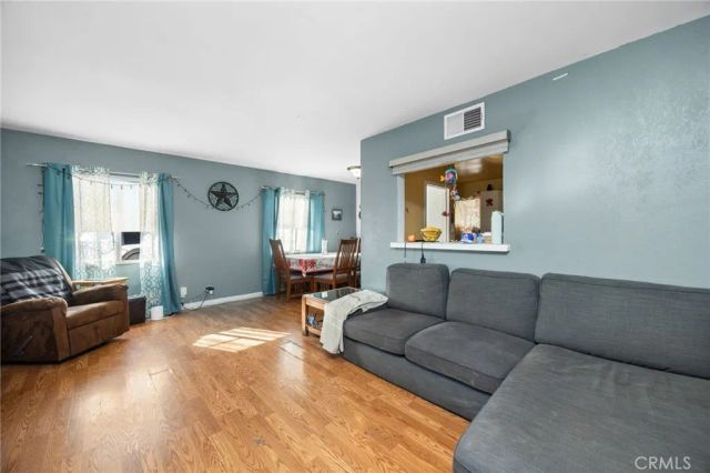 587 W Fernleaf, Pomona, CA 91766