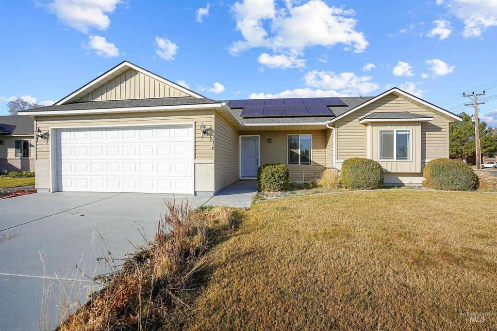 316 Watchmaker Street, Twin Falls, ID 83301