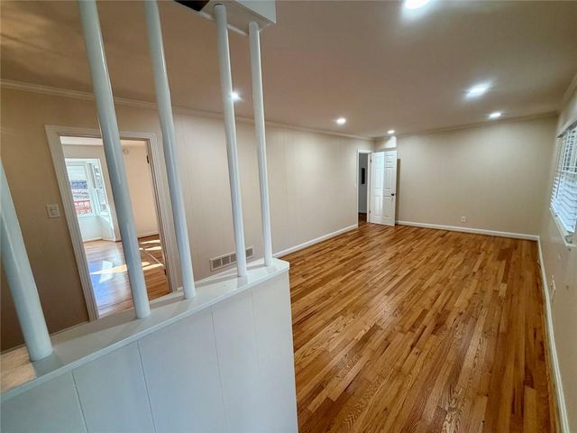 1648 Hammond Woods SW Circle, Marietta, GA 30008