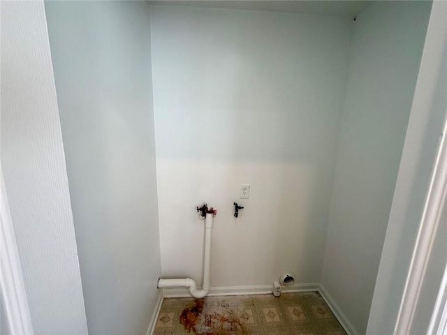 1648 Hammond Woods SW Circle, Marietta, GA 30008