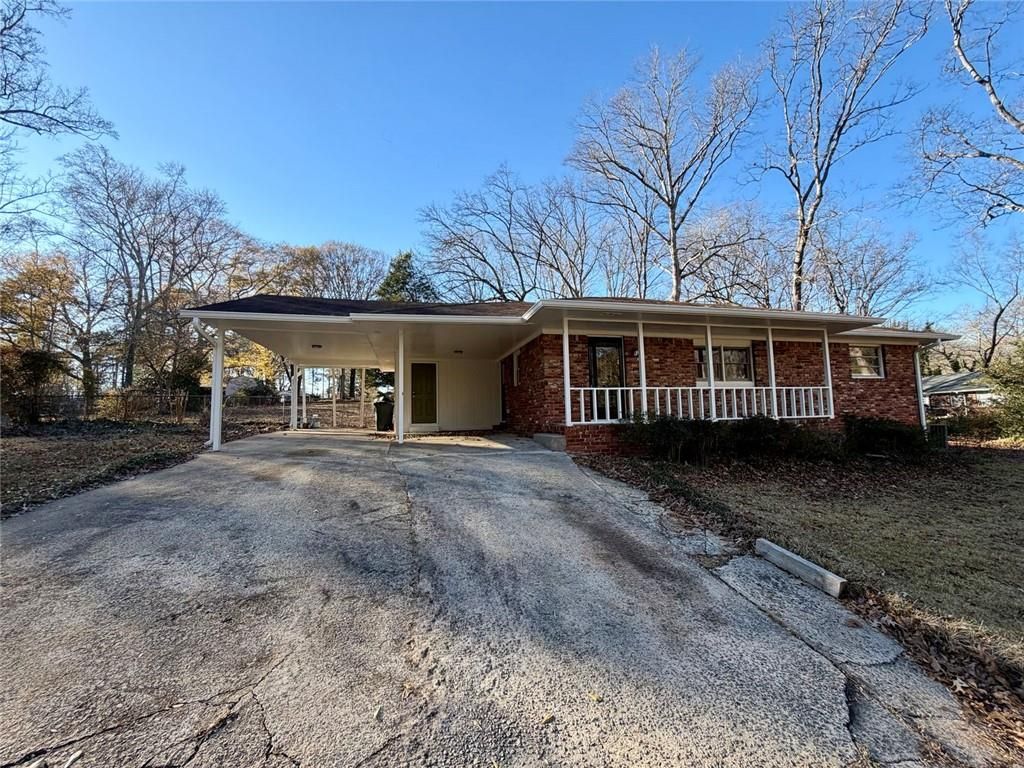 1648 Hammond Woods SW Circle, Marietta, GA 30008