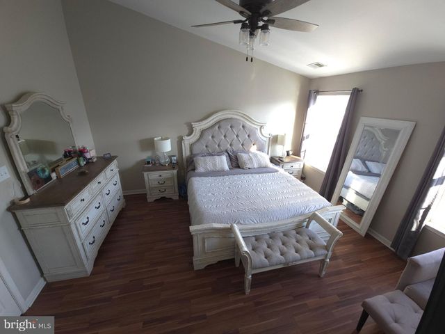 1120 MUNYON DR, Glassboro, NJ 08028