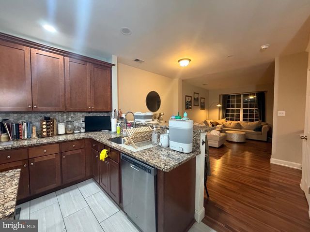 1120 MUNYON DR, Glassboro, NJ 08028