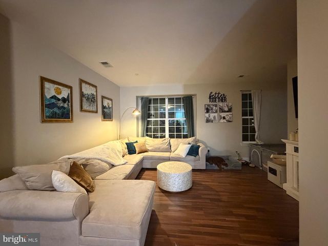 1120 MUNYON DR, Glassboro, NJ 08028