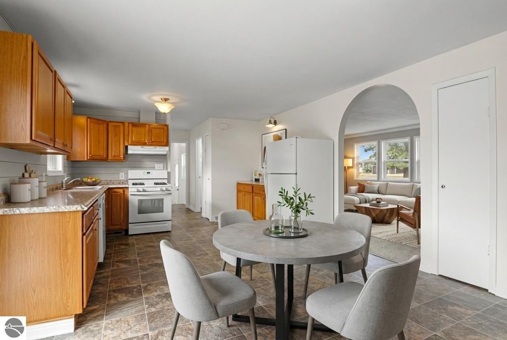 Image 11 of property listing at 3066 S M-37, Traverse City, MI 49685