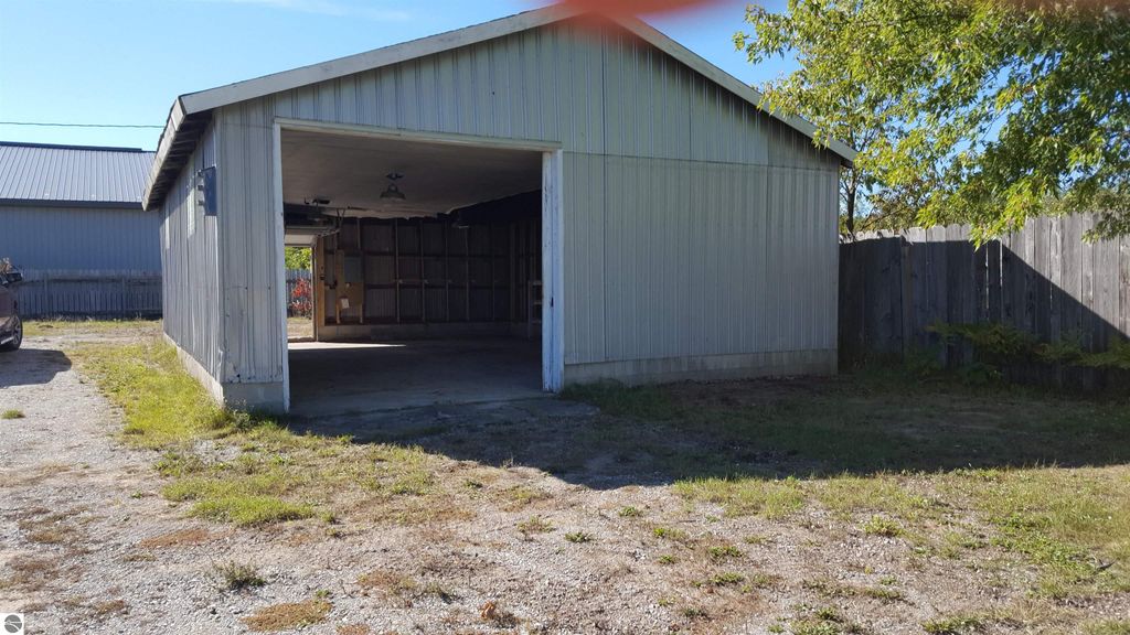 Image 34 of property listing at 3066 S M-37, Traverse City, MI 49685