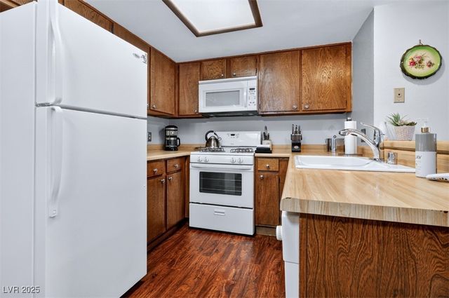 3730 Desert Marina Drive 16, Laughlin, NV 89029