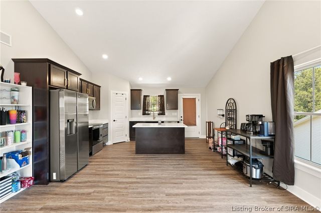 8008 Hudson Lane, Georgetown, IN 47122