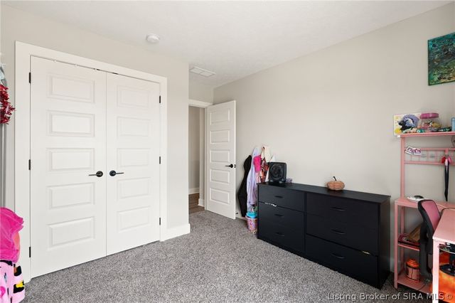 8008 Hudson Lane, Georgetown, IN 47122