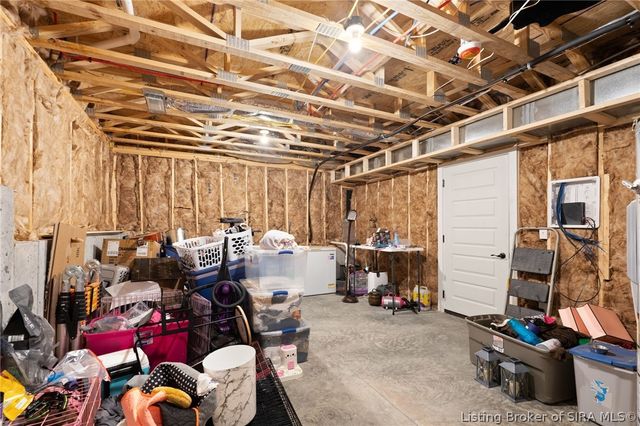 8008 Hudson Lane, Georgetown, IN 47122