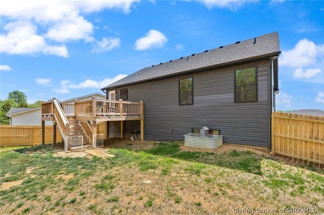 8008 Hudson Lane, Georgetown, IN 47122