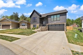 8008 Hudson Lane, Georgetown, IN 47122