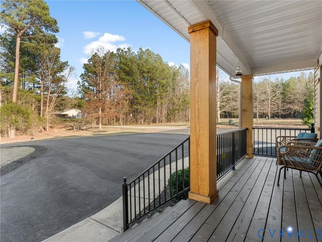 9310 Beaver Bridge Rd, Moseley, VA 23120