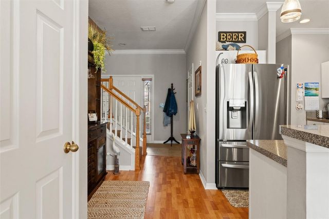 8103 STONE LEAF LANE, Tampa, FL 33647