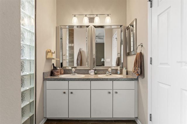 8103 STONE LEAF LANE, Tampa, FL 33647