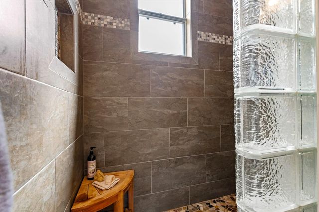 8103 STONE LEAF LANE, Tampa, FL 33647