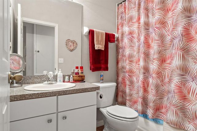 8103 STONE LEAF LANE, Tampa, FL 33647