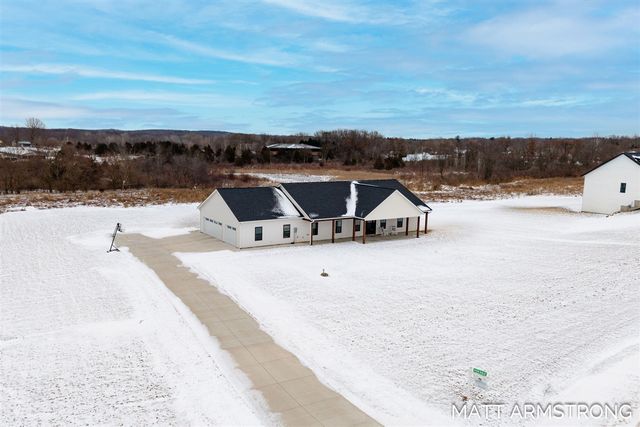 3422 Calming Meadows Court, Middleville, MI 49333