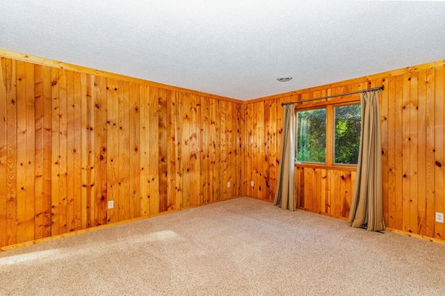 912 Aurora Circle, Red Wing, MN 55066