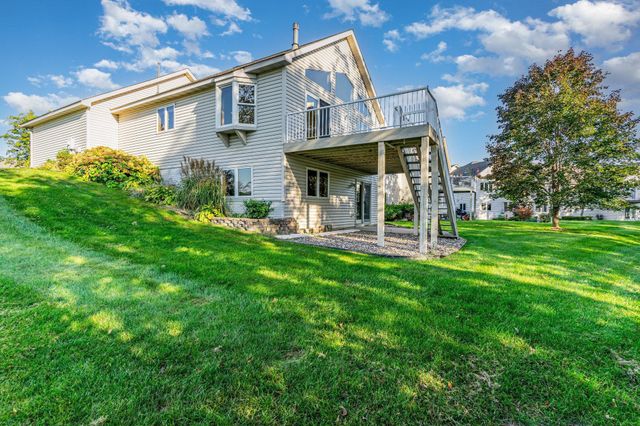 912 Aurora Circle, Red Wing, MN 55066