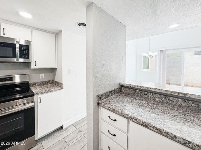 4202 N 27TH Street 11, Phoenix, AZ 85016