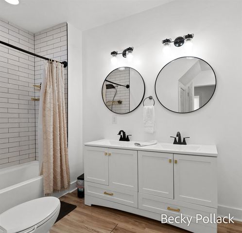354 W 21st Street, Holland, MI 49423