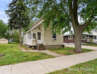 354 W 21st Street, Holland, MI 49423