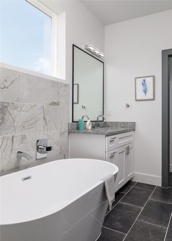 2801 Weisenberger Street 101, Fort Worth, TX 76107