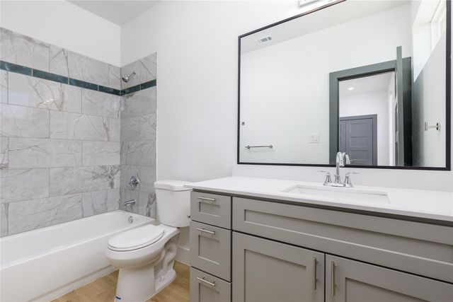 2801 Weisenberger Street 101, Fort Worth, TX 76107